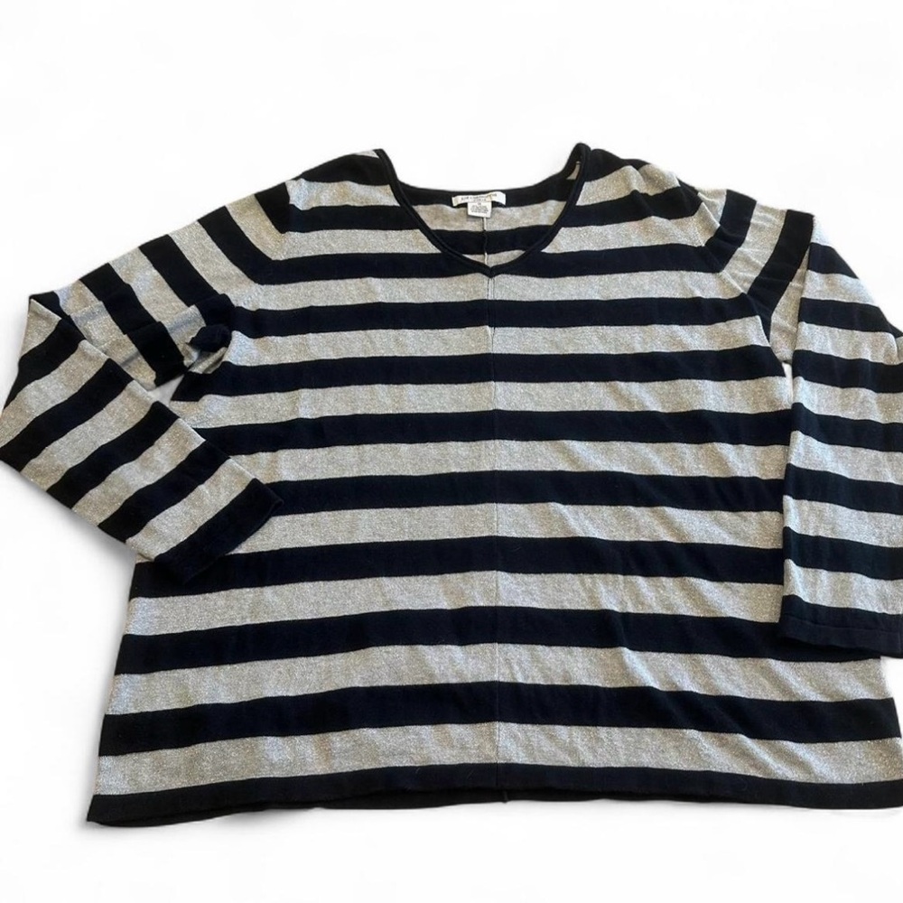 Liz Claiborne Women Pullover Sweater Size 1X Black And Silver Striped V Neck